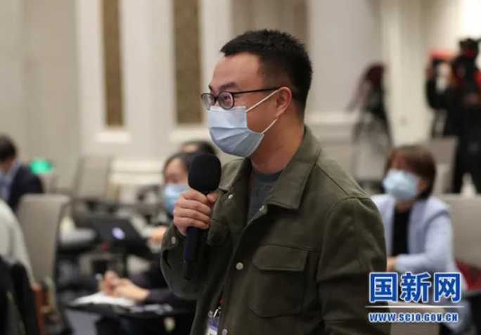 国新办举行制造业中小微企业缓税政策国务院政策例行吹风会(2)